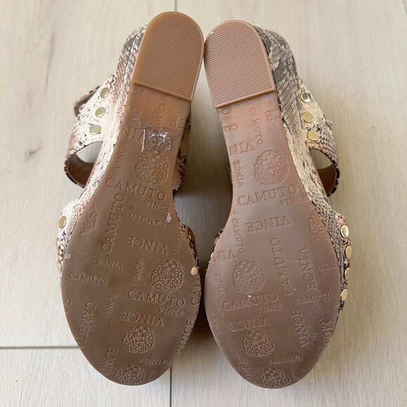 Vince Camuto Snake Python Wedge Velco Strap Womens Heels Size 7 (UK 38.5) Animal - Picture 5 of 7